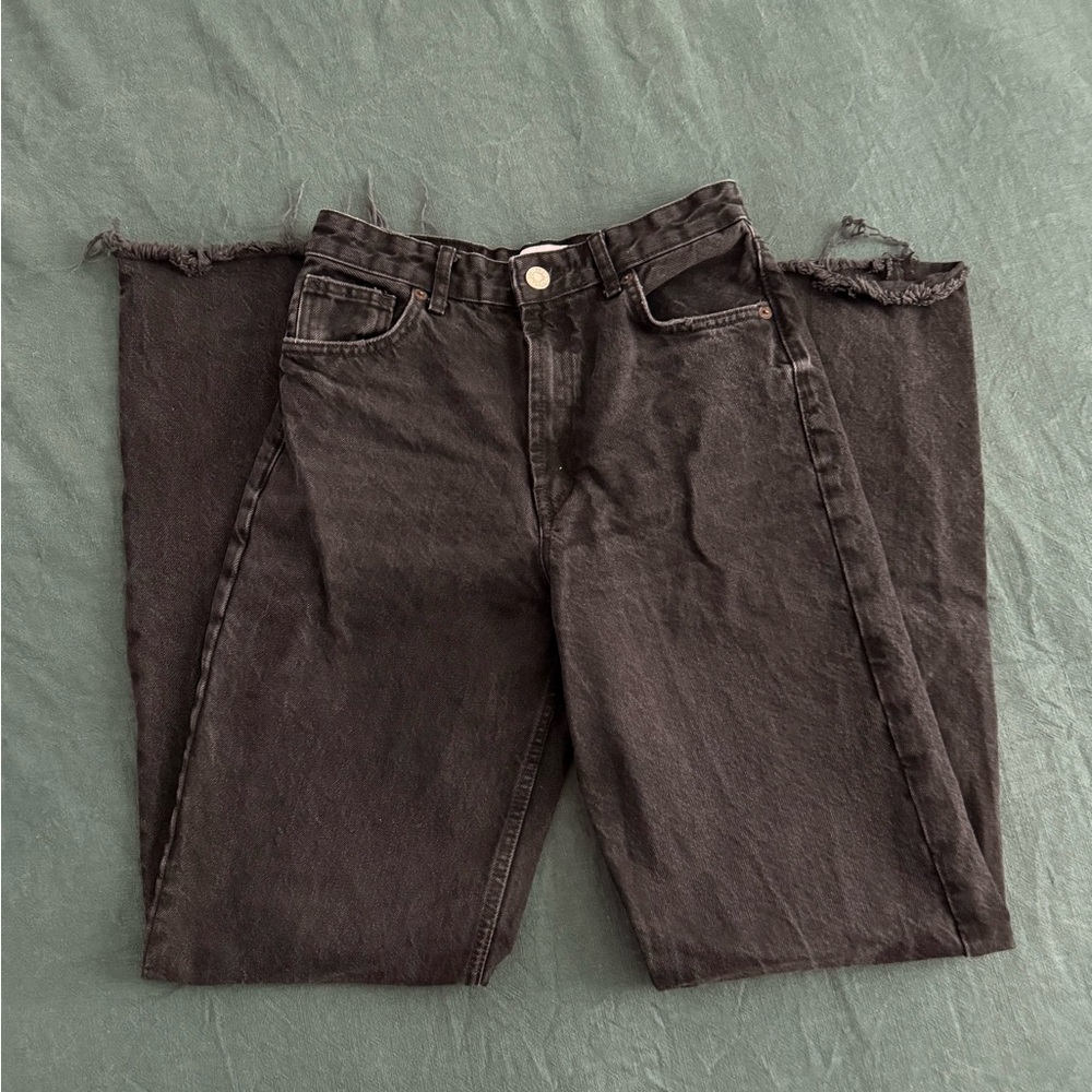 Zara Black Wide Leg jeans
